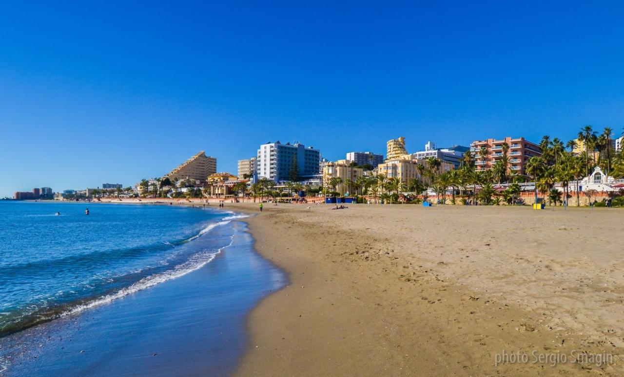 801 Estudio - Minerva Apartamentos - Vista Al Mar Y Montana - Piscina Y Playa Benalmadena Bagian luar foto